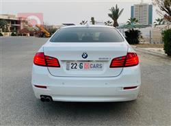 بی ئێم دەبڵیو سیریەس 5